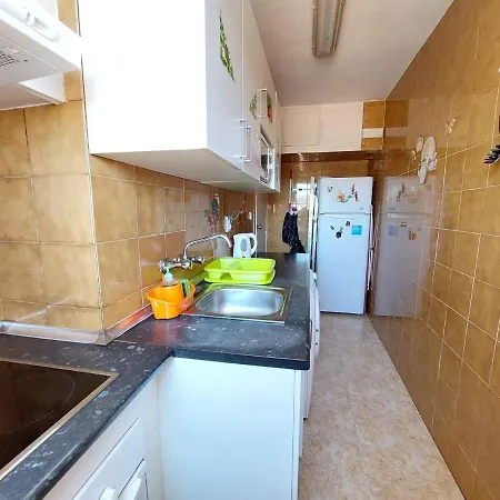 Homestay Olivos Madrid Exterior photo