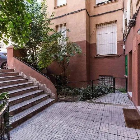Homestay Olivos Madrid Exterior photo